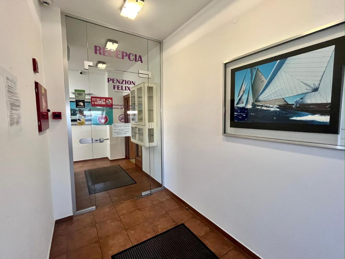 Penzion Felix Topoľčany Dış mekan fotoğraf